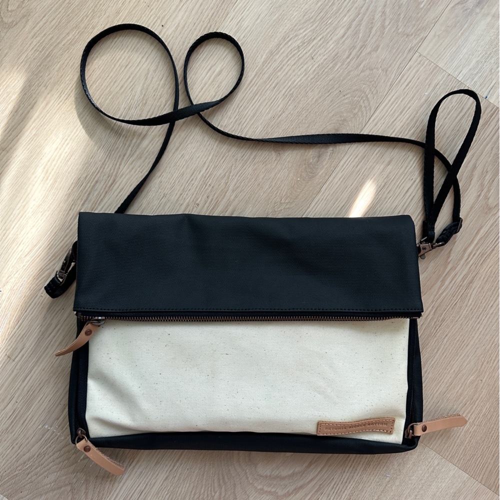 Chic Mom on the town bag for essentials
